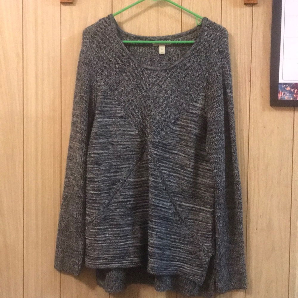 Dana Buchman Sweater